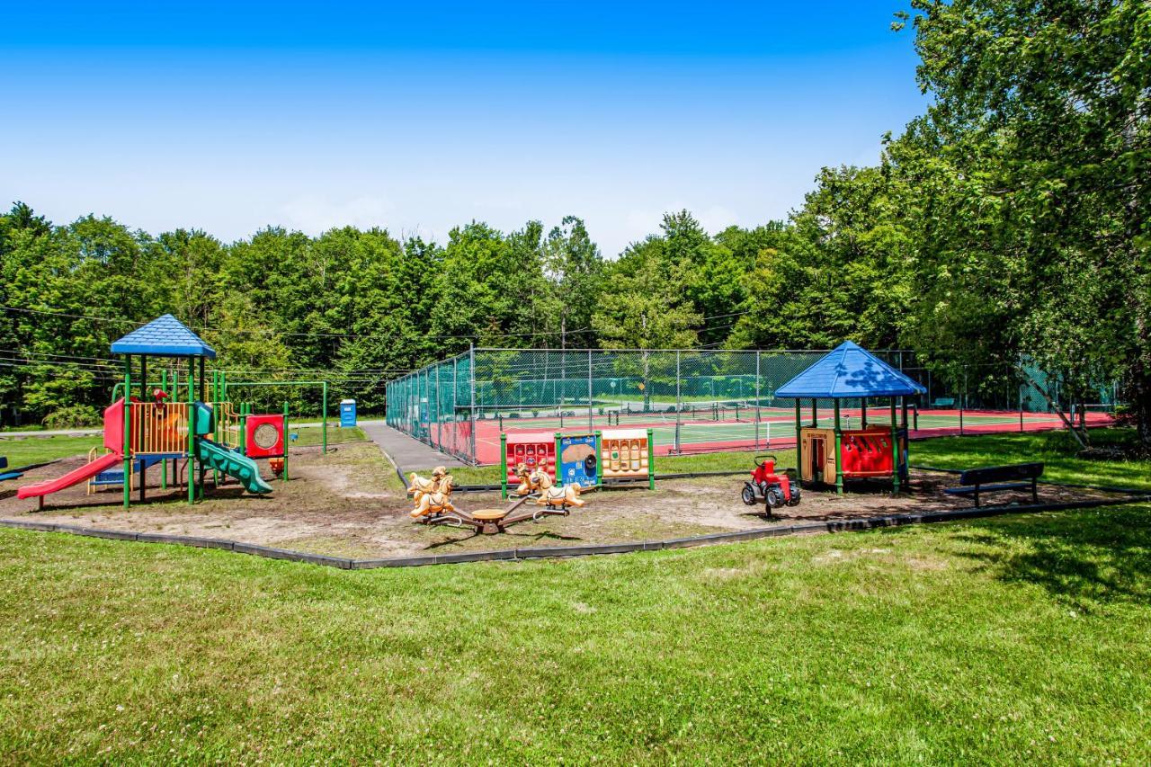 Friendship Lodge Pocono Lake Exterior foto