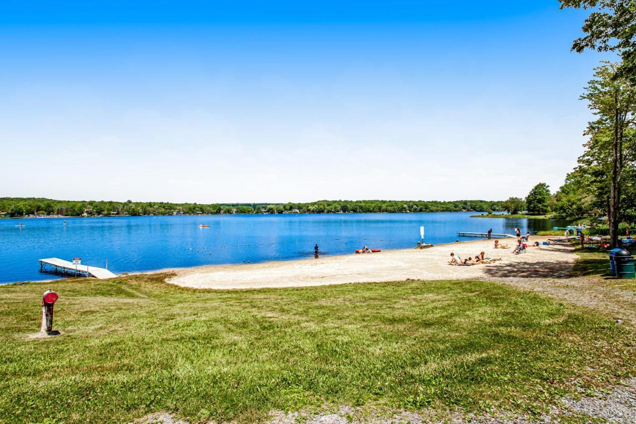 Friendship Lodge Pocono Lake Exterior foto